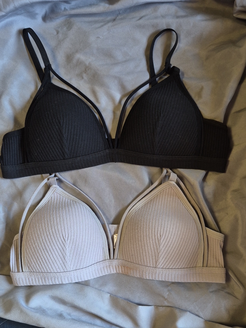 Everyday Ribbed Triangle Bralette - Black & Lilac